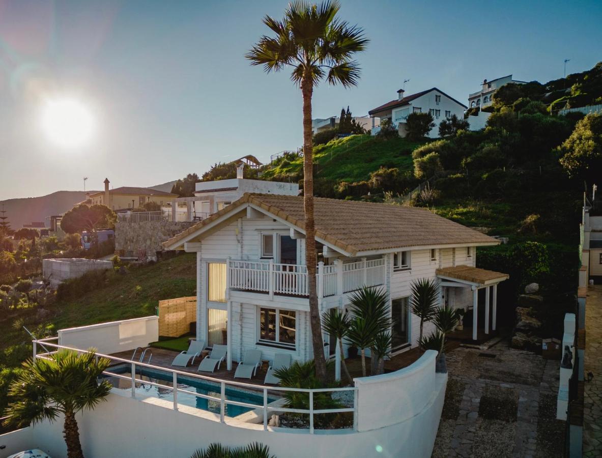 Increible Villa De Madera Con Vistas Al Mar Algeciras Kültér fotó