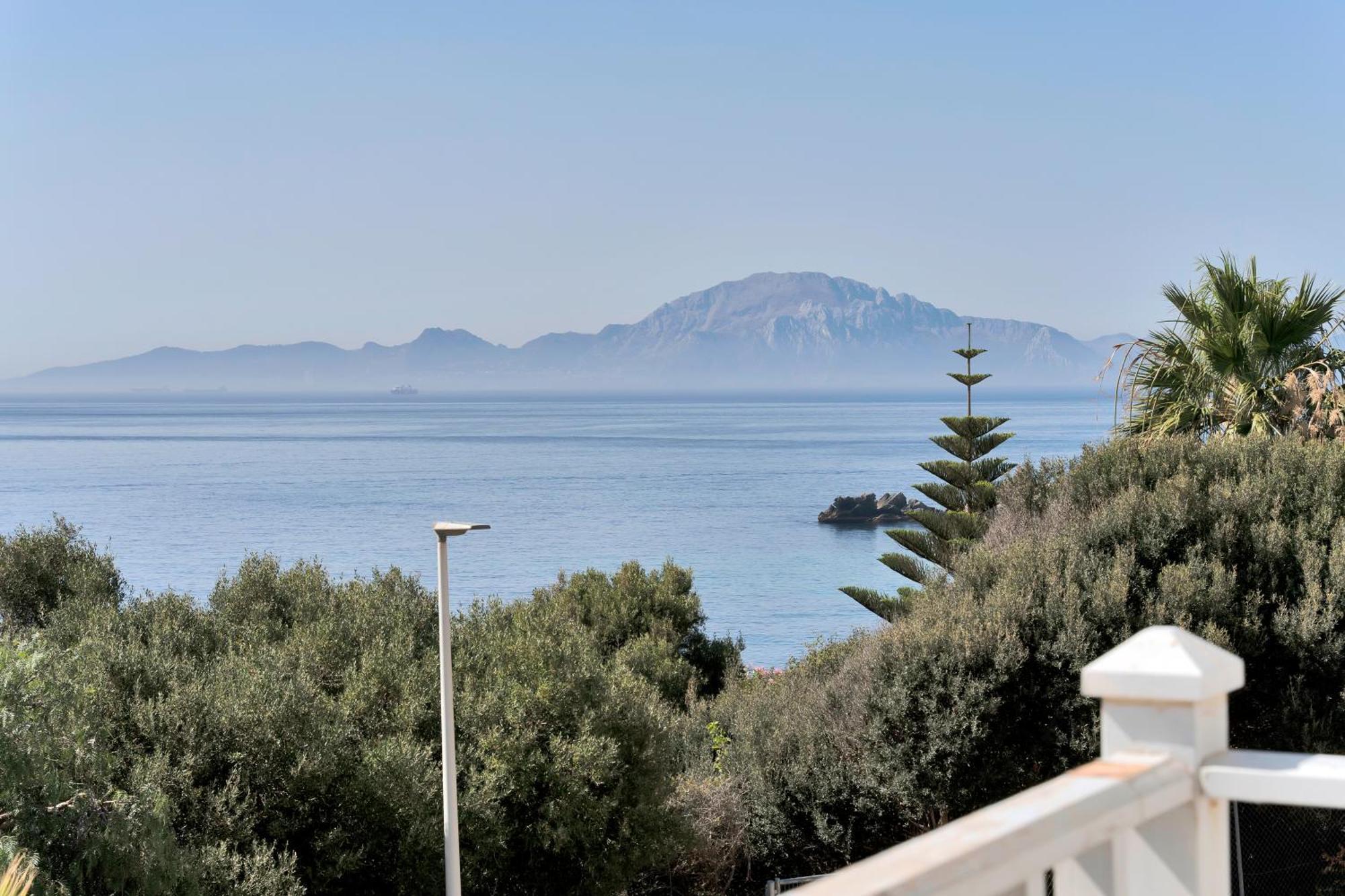 Increible Villa De Madera Con Vistas Al Mar Algeciras Kültér fotó